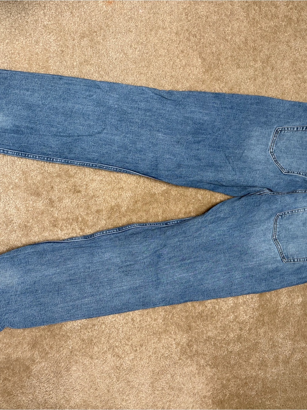 American Eagle Outfitters Men's Straight Jeans in Light and Dark Blue Washes - Picture 6 of 16